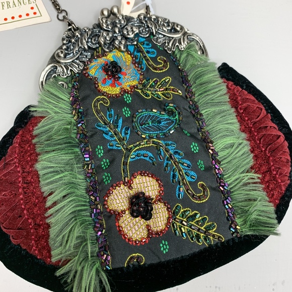 COPY - NWT Mary Francis Cross Body Clutch Velvet Beaded Clam Shell Burgundy - Picture 2 of 13